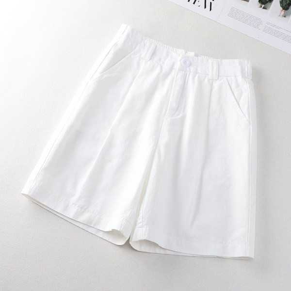 Naiste vabaaja lühikesed püksid - nelja värvi