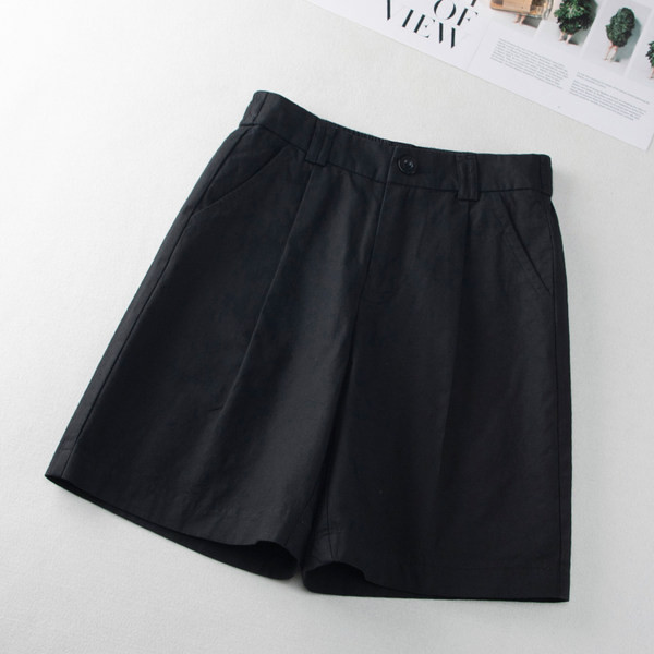 Naiste vabaaja lühikesed püksid - nelja värvi