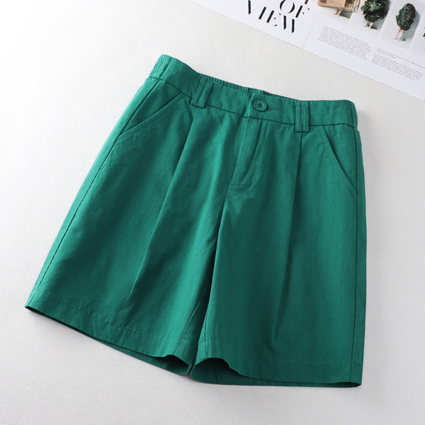 Naiste vabaaja lühikesed püksid - nelja värvi