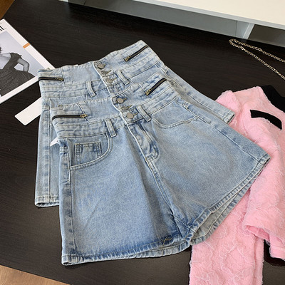 Κοντό γυναικείο ψηλόμεσο τζιν σε μπλε χρώμα