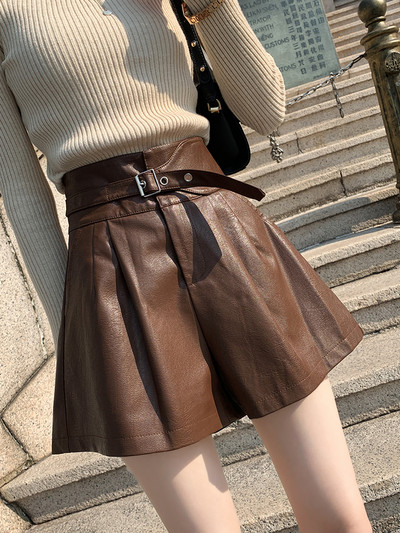 Έκο δερμάτινο φαρδύ παντελόνι με ψηλή μέση