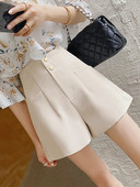 Moodsad kõrge vöökohaga naiste lühikesed püksid