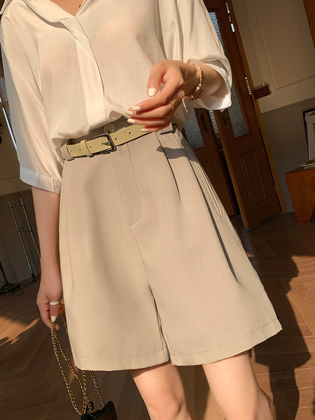 Tavalised 3/4 pikkusega lühikesed püksid