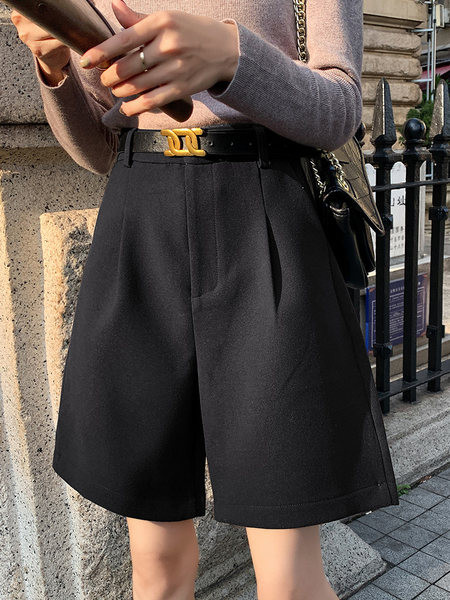 Γυναικείο φαρδύ σορτς  ψηλόμεσο