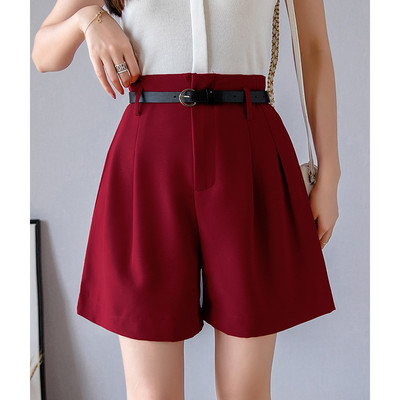 Novi model kratkih hlača sa remenom u tri boje