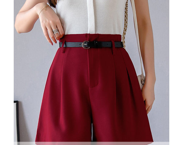 Novi model kratkih hlača sa remenom u tri boje