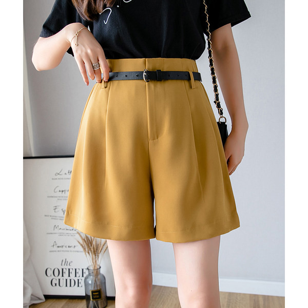 Novi model kratkih hlača sa remenom u tri boje