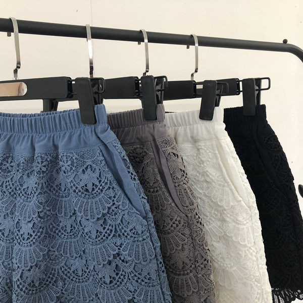 Γυναικείο δαντελένιο σορτς σε πολλά χρώματα