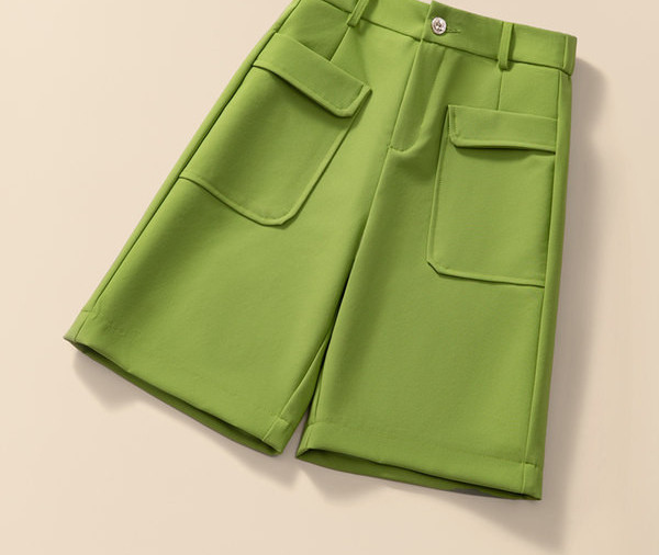 Σορτς με τσέπες