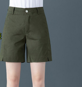 Casual παντελόνι με τσέπες και κουμπί