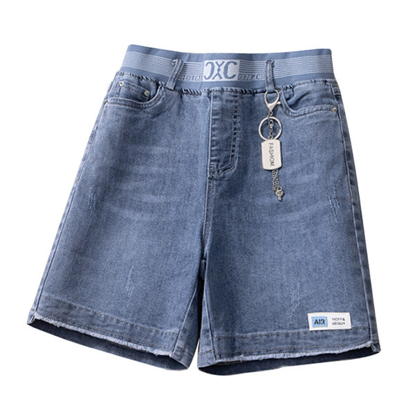 Τρέχον κοντό τζιν με τσέπες