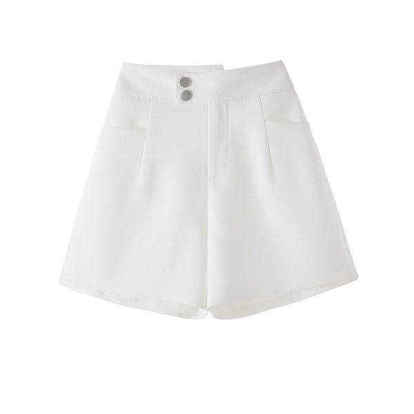 Moderne kratke hlače u bijeloj i crnoj boji