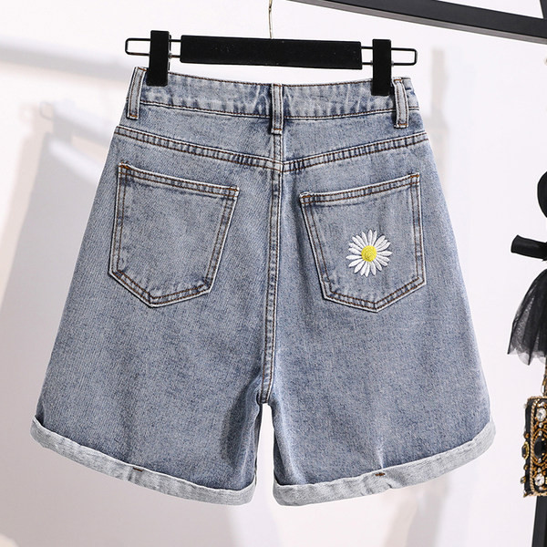 Moderne kratke traperice s vezom i džepovima