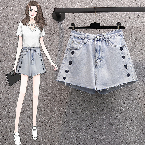 Γυναικείο σορτς με σχέδιο χωρίς κέντημα