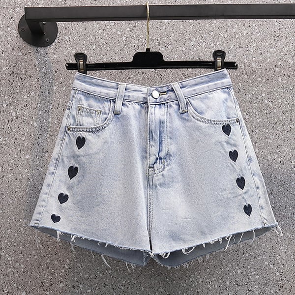 Γυναικείο σορτς με σχέδιο χωρίς κέντημα