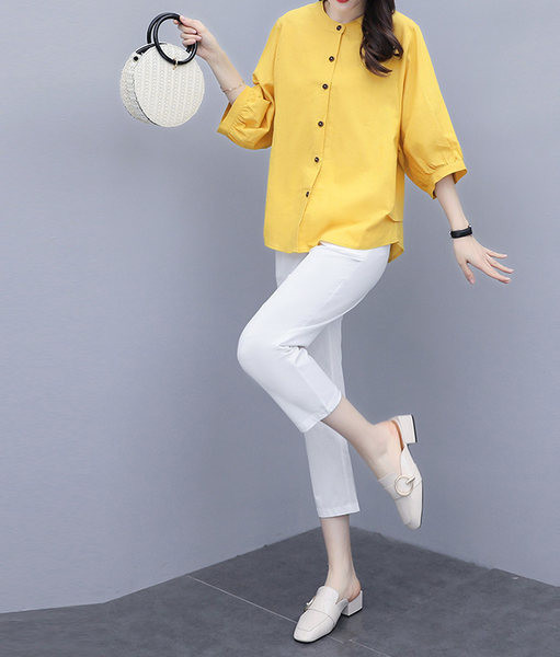 Naiste vabaaja komplekt kaheosalisest 3/4 varrukatega pluusi ja 9/10 pikkuste pükstega