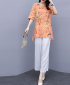 Naiste kaheosaline komplekt ovaalse kaelusega ja 3/4 varrukatega