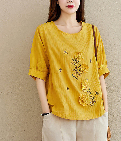 Καθημερινό γυναικείο σετ  - μπλούζα με κέντημα