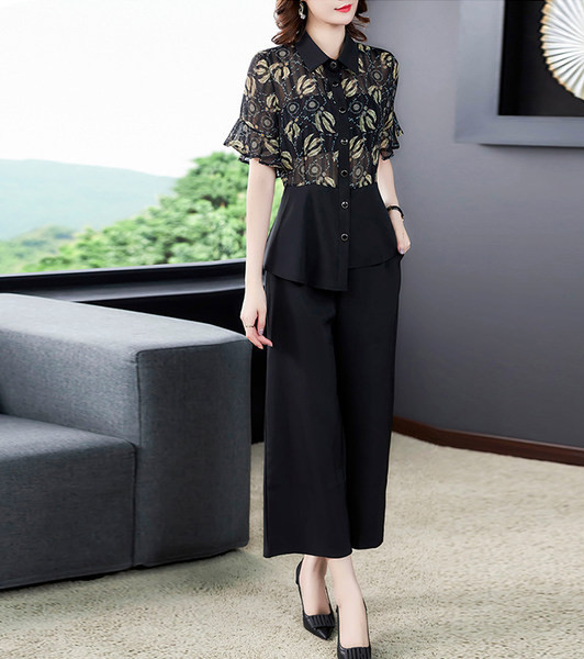 Moodne naiste komplekt - särk ja püksid