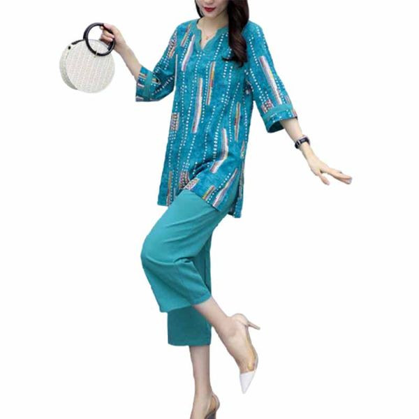 Ženski komplet iz dva dijela besplatni model