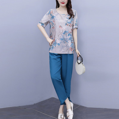 Καθημερινό γυναικείο σετ  - μπλούζα και παντελόνι