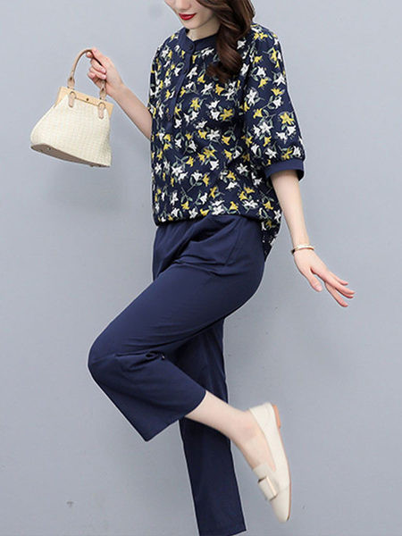 Moodne naiste komplekt - püksid ja särk