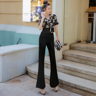 Γυναικείο κομψό σετ  με φλοράλ μοτίβα