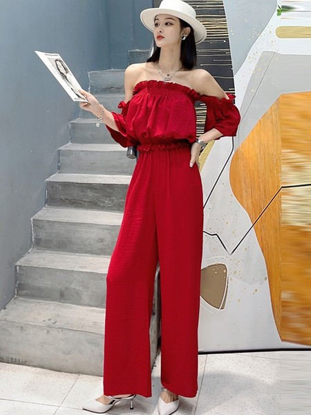 Suveks sobiv naiste vabaaja komplekt kahes värvitoonis