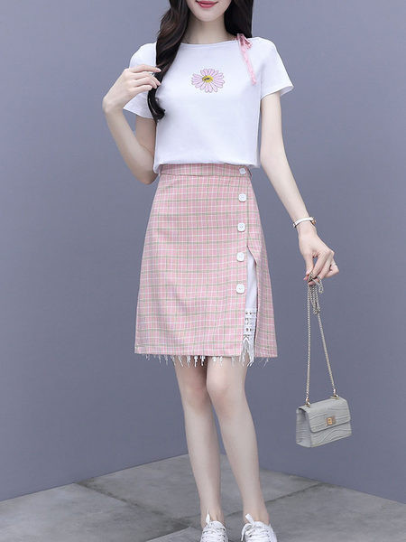 Moderan ženski komplet bluza i suknja na gumbe