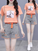 Ежедневен комплект - тениска и къси дънки