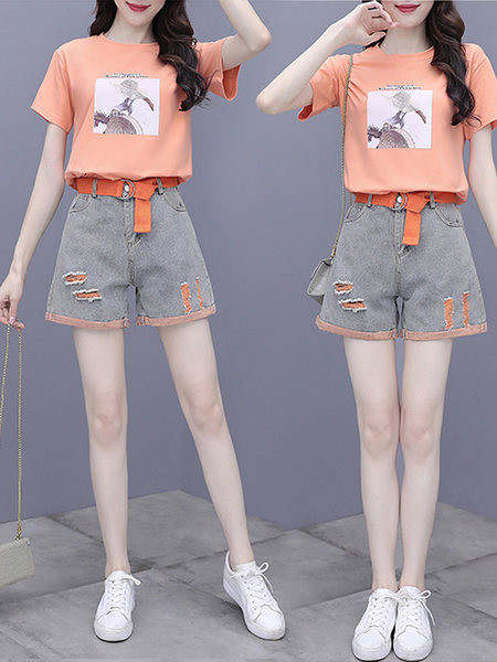 Ежедневен комплект - тениска и къси дънки 