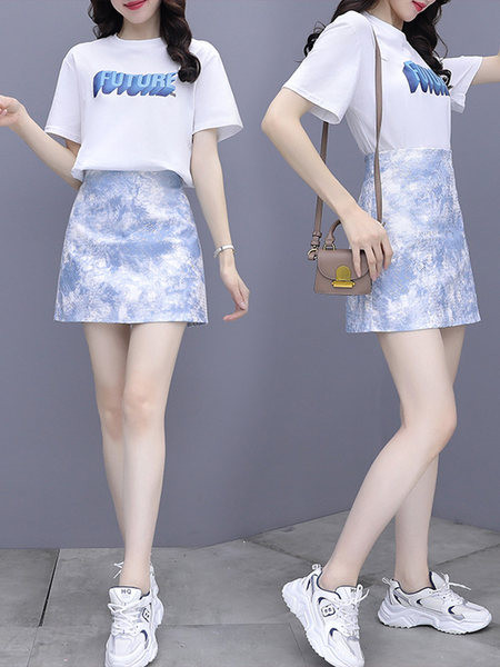 Дамски комплект от тениска и пола 