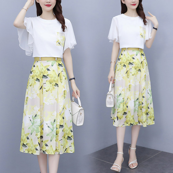 Σετ μοντέρνα γυναικεία φούστα με φλοράλ μοτίβο και μπλούζα