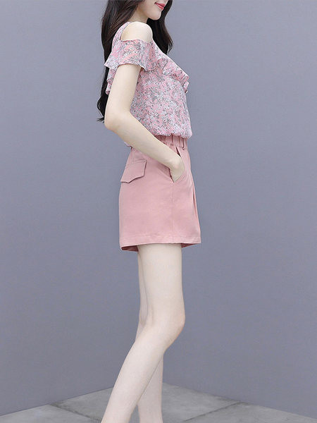 Дамски летен сет - блуза с къдри и къси панталони