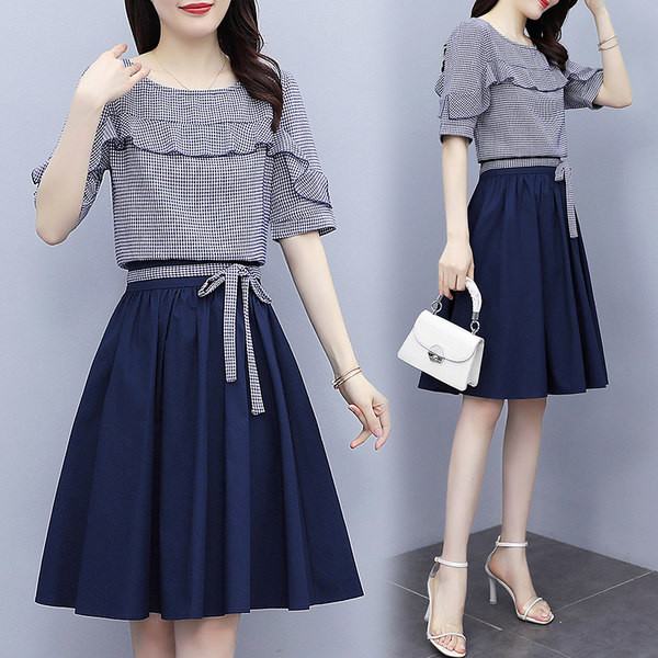 Γυναικείο σετ φούστα και μπλούζα με βολάν