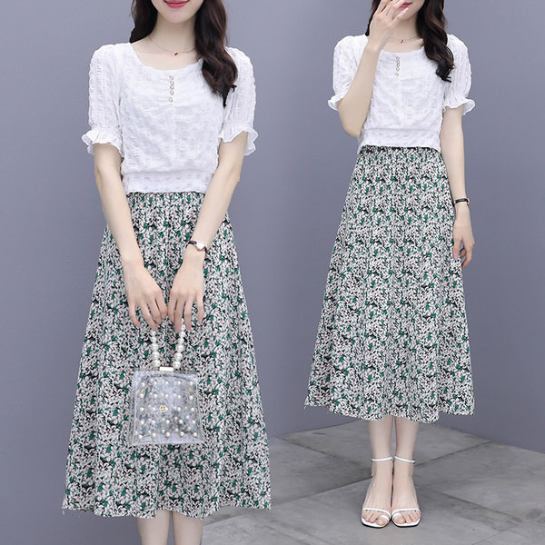 Γυναικείο σετ σιφόν - μπλούζα με βολάν και φούστα