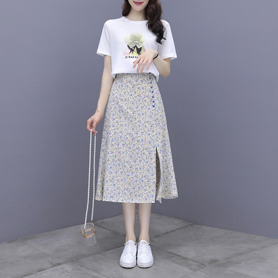 Καθημερινό γυναικείο σετ  - T-shirt και φούστα