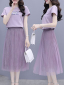 Lilla värvi plisseeritud seelikuga naiste komplekt