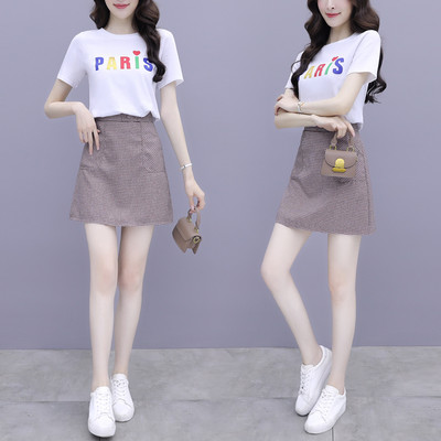 Casual σετ - T-shirt και κοντή φούστα