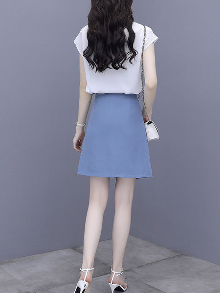 Stiilne naiste komplekt - klassikalise kraega seelik ja särk