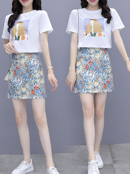 Γυναικείο σετ με απλικέ και χρωματικό σχέδιο