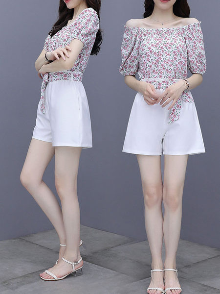 Модерен дамски комплект от блуза с лодка деколте и къси панталони