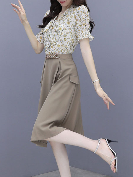 Praegune naiste komplekt - seelik vöö ja särgiga