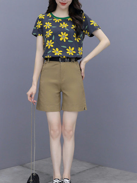 Καθημερινό σετ  - T-shirt και σορτς για γυναίκες