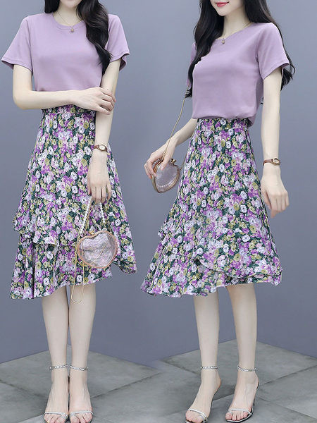 Naiste suvine komplekt - lillemustriga T-särk ja seelik