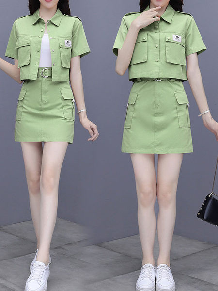 Ženski komplet - suknja i kratka košulja