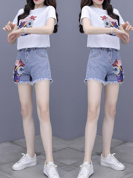 Γυναικείο σετ τζιν σορτς και μπλουζάκι με 3D διακόσμηση