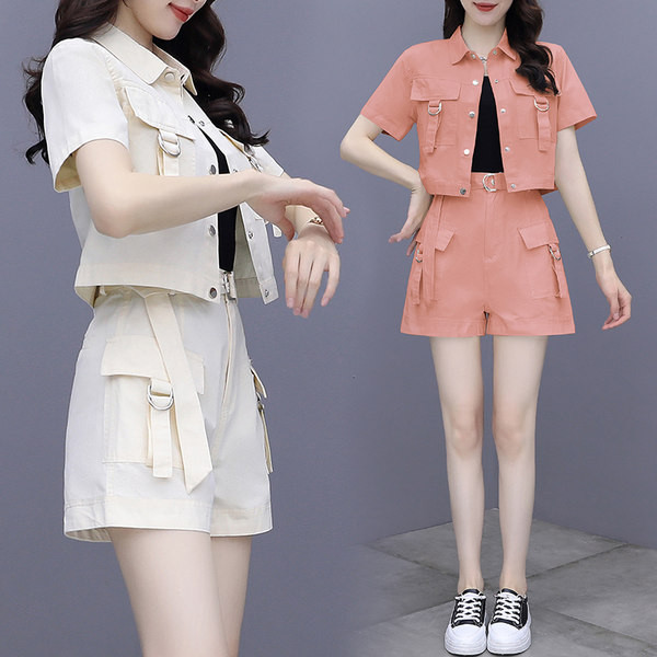 Ljetni casual komplet - kratka jakna i hlače s džepovima