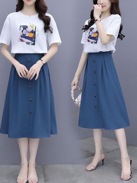 Καλοκαιρινό σετ για γυναίκες - T-shirt με στάμπα και κομμένη φούστα