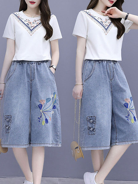 Ženski komplet - traperice s vezom i majica